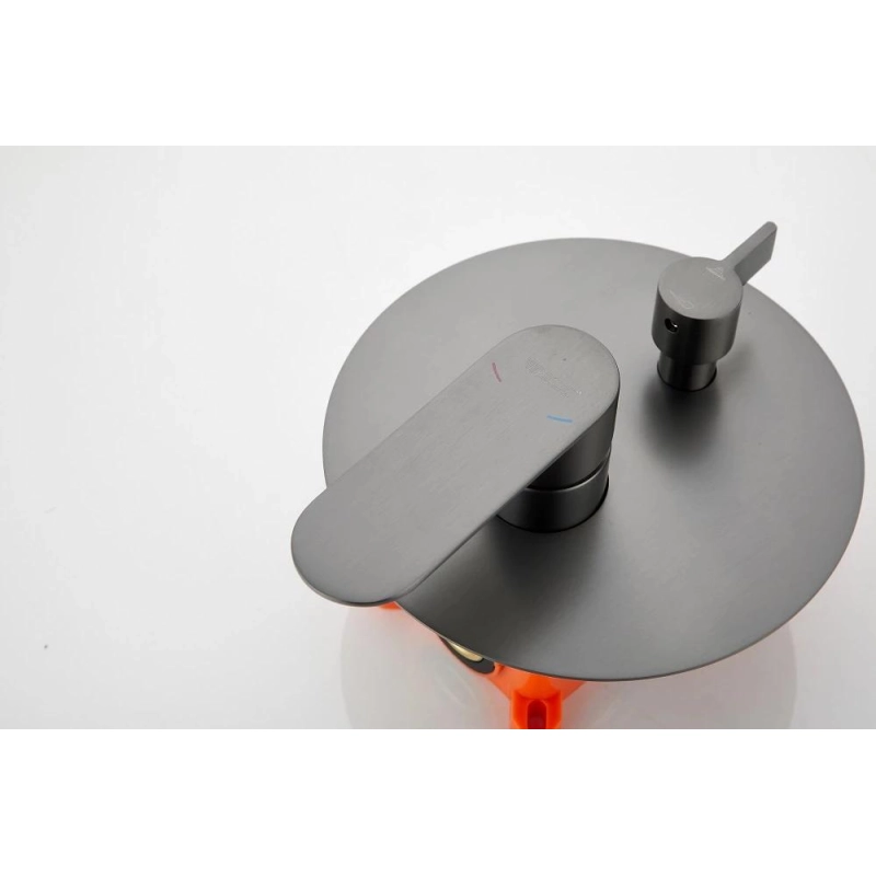 B80713-3 BELZ Душевая система встраиваемая с верх душ. смесит. ручн.лейк., латунь, оружейная сталь