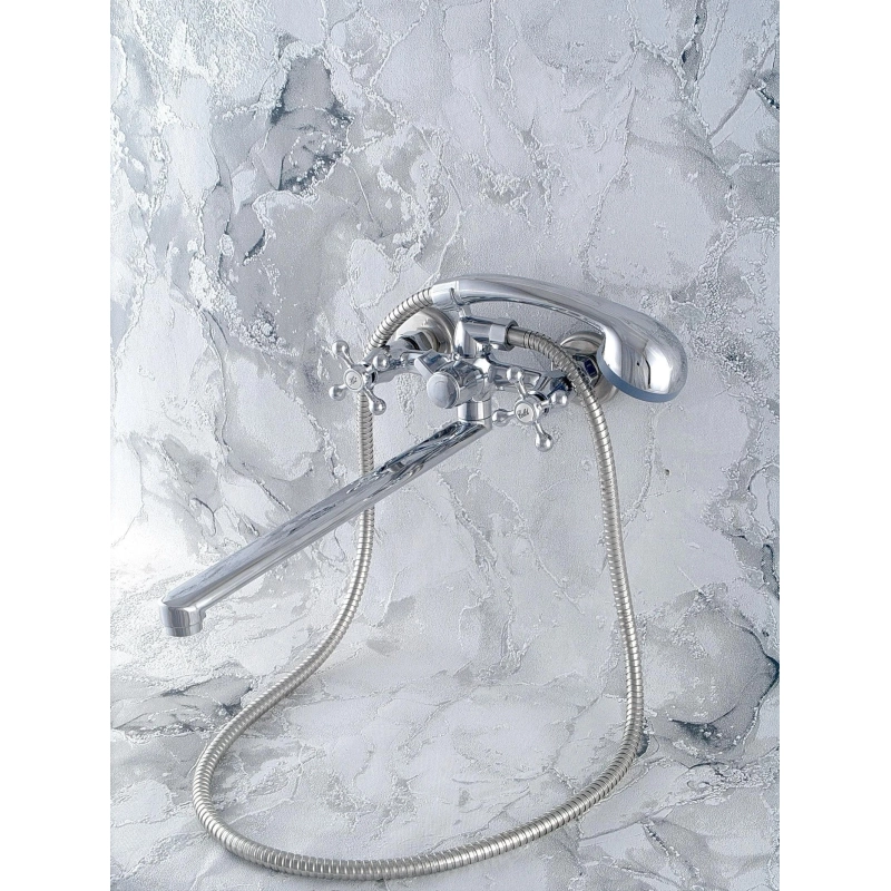 Смеситель Эверест ванна унив. с плоск.прям.излив. и пер.для душа В23-351